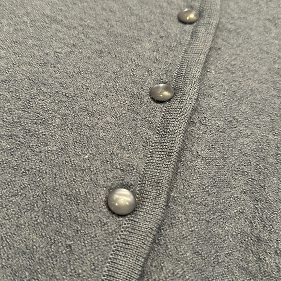 VINTAGE KORET Y2K 100% WOOL SWEATER VEST SZ 2X BLUE W/ BEADED AND SILKY FLOWERS - Picture 8 of 12